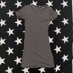 Brandy Melville dress